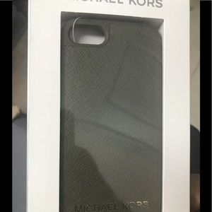 Michael kors iphone 7/8 case